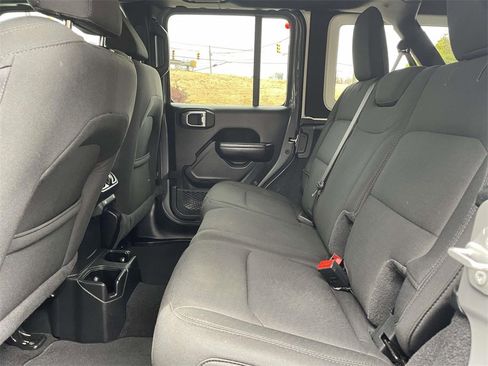 Used 2021 Jeep Wrangler Unlimited Sport image 10