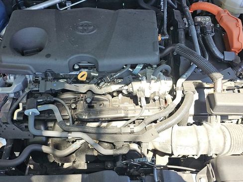 Used 2024 Toyota RAV4 SE AWD/4WD image 12