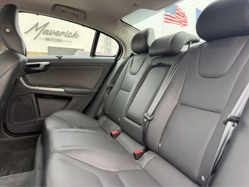Used 2017 Volvo S60 T5 Inscription FWD image 7