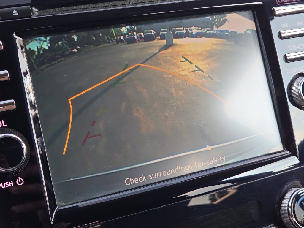 Used 2015 Nissan Murano S w/ Navigation Package FWD image 6
