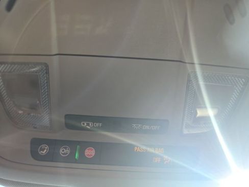 Used 2024 Chevrolet Equinox LT image 38