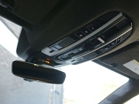 Certified 2022 Porsche Cayenne GTS image 22