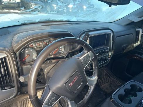 Used 2018 GMC Sierra 1500 SLE image 19