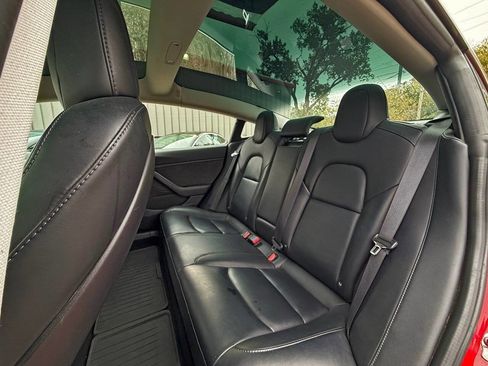 Used 2018 Tesla Model 3 Long Range image 14