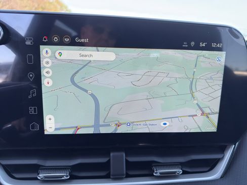 New 2026 Chevrolet Equinox LT w/ Convenience Package II image 10