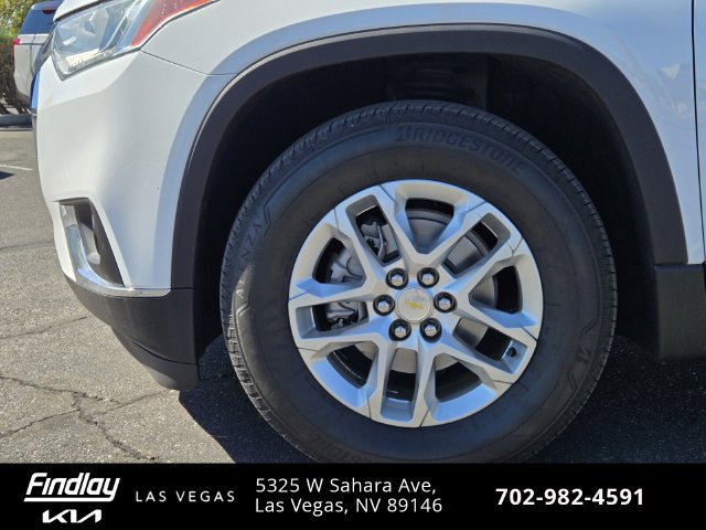 Used 2020 Chevrolet Traverse LT FWD image 11