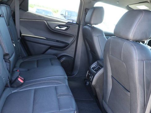 Used 2024 Chevrolet Blazer Premier w/ Enhanced Convenience Package AWD/4WD image 16