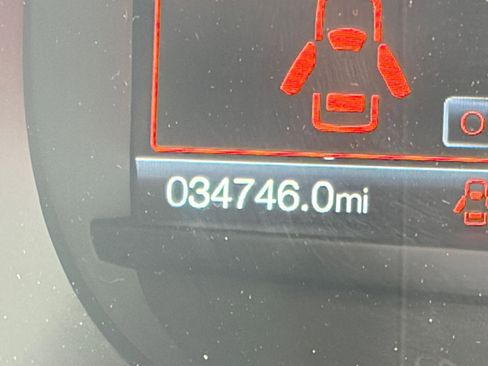 Used 2024 Ford Edge SEL image 37