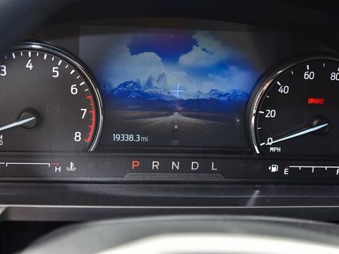 Used 2023 Ford Explorer XLT w/ Equipment Group 202A image 8