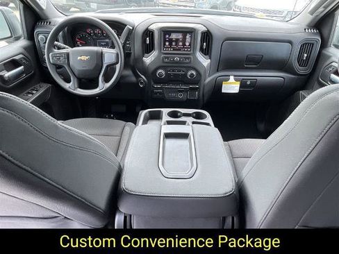 New 2025 Chevrolet Silverado 1500 Custom image 18