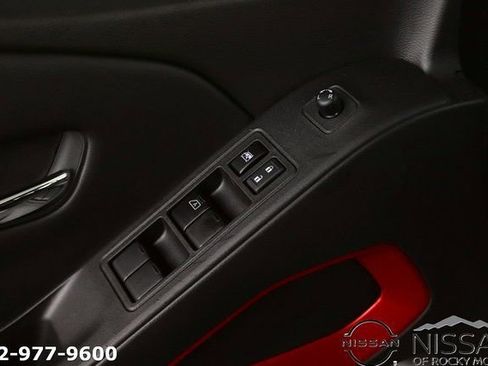 New 2025 Nissan Frontier PRO-4X w/ Pro Premium Package image 11