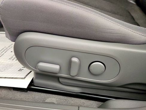 Used 2024 Hyundai Ioniq 5 SE image 10