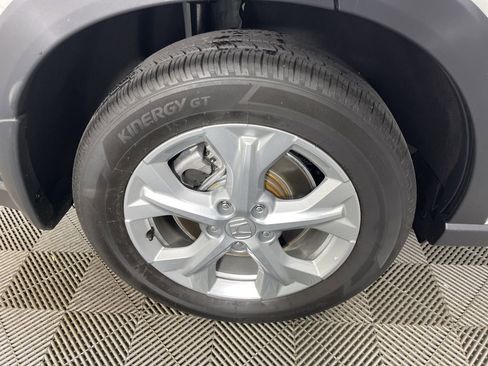 Certified 2025 Honda HR-V LX image 15