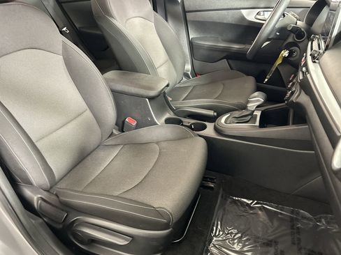 Used 2024 Kia Forte LXS image 25