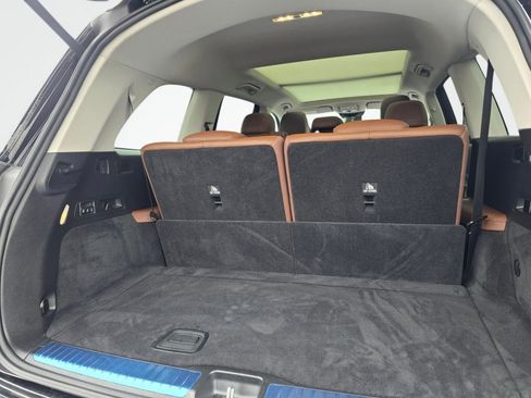 Used 2026 Mercedes-Benz GLS 450 4MATIC image 23