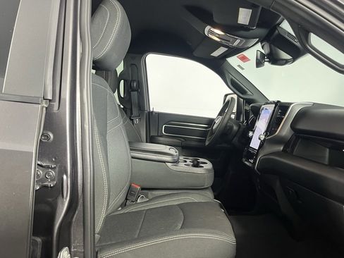 Certified 2025 RAM 2500 Big Horn image 30