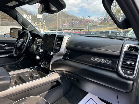 Used 2023 RAM 1500 Laramie image 33
