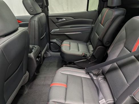 New 2026 Chevrolet Traverse RS image 15