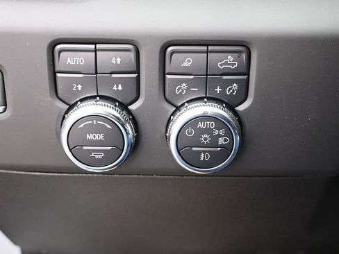 Used 2025 GMC Sierra 3500 AT4 w/ Technology Package image 36