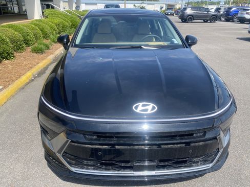 New 2025 Hyundai Sonata Limited image 6
