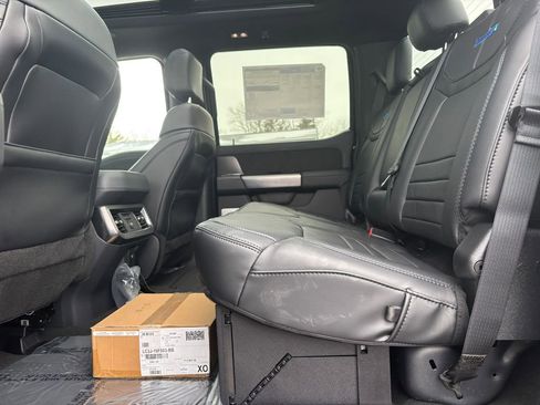 New 2026 Ford F250 Platinum image 43