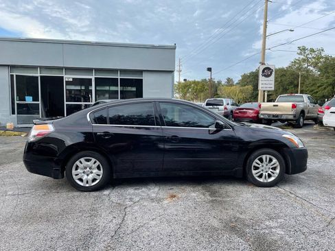 Used 2012 Nissan Altima 2.5 S w/ 20th Anniversary Pkg FWD image 5