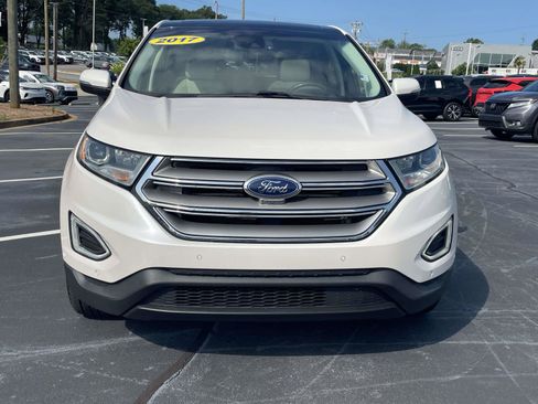 Used 2017 Ford Edge Titanium w/ Equipment Group 302A AWD/4WD image 2