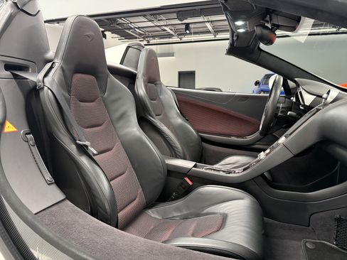 Used 2013 McLaren MP4-12C Spider RWD image 20