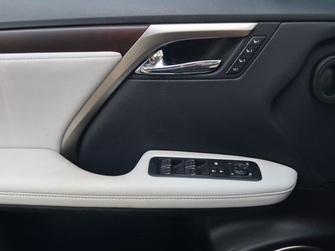 Used 2022 Lexus RX 350 FWD w/ Premium Package image 12