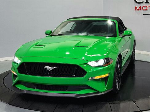 Used 2019 Ford Mustang GT Premium w/ GT Performance Package RWD image 17