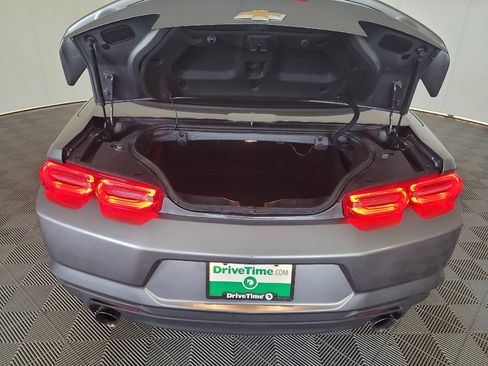 Used 2020 Chevrolet Camaro LT RWD image 29