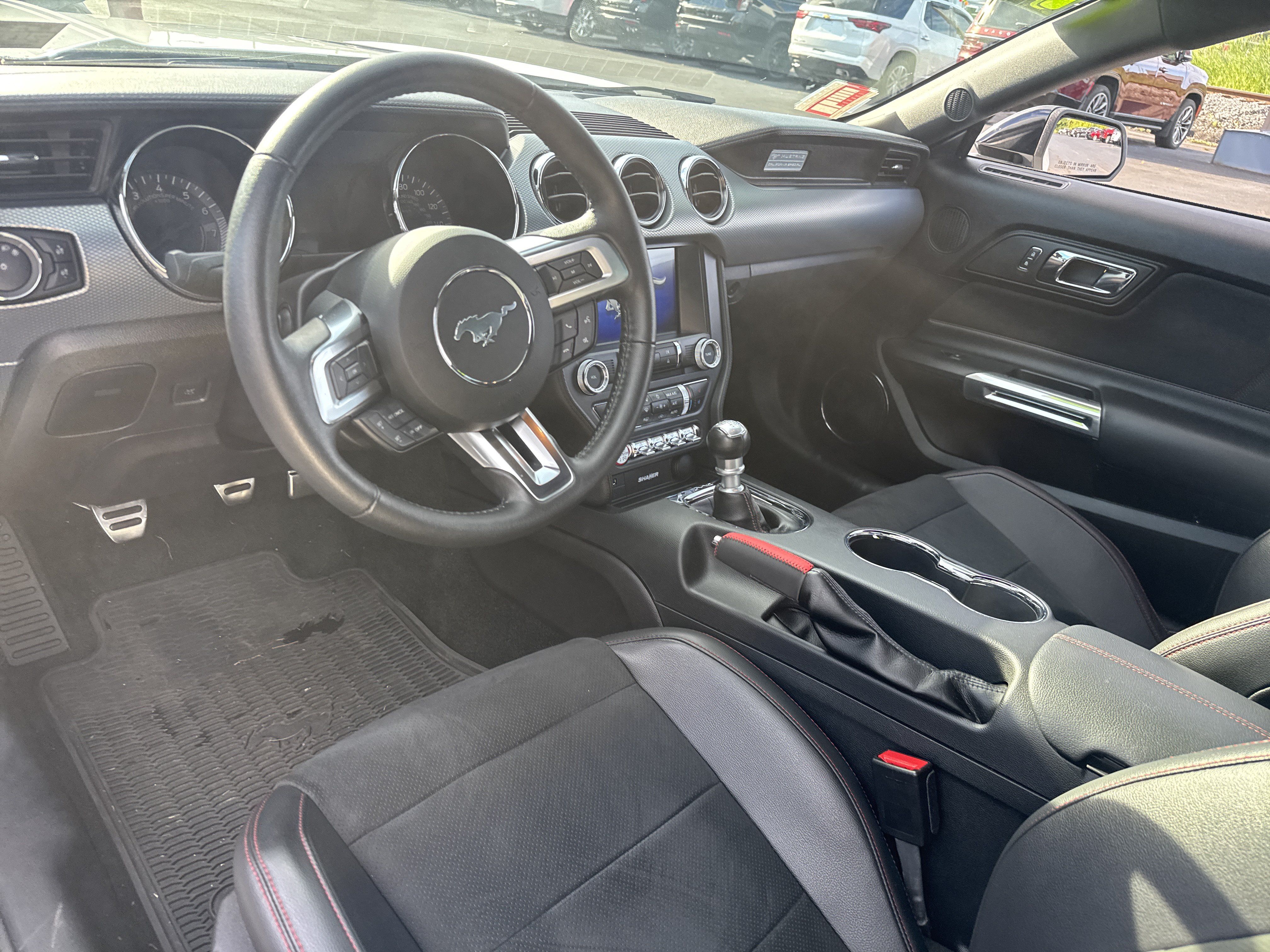 Used 2017 Ford Mustang GT Premium w/ Equipment Group 401A RWD image 14