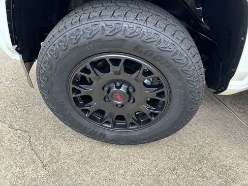 New 2026 Toyota Tacoma SR5 AWD/4WD image 27