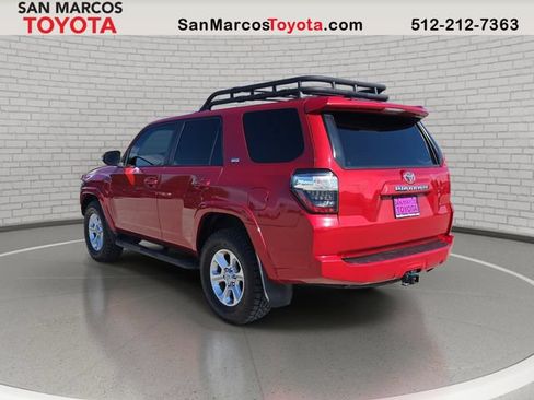 Used 2022 Toyota 4Runner SR5 Premium w/ Moonroof Package AWD/4WD image 7