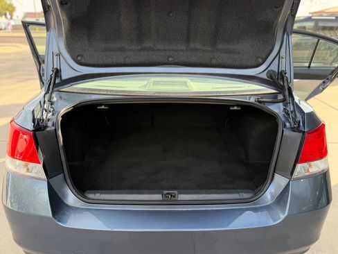 Used 2013 Subaru Legacy 2.5i Premium w/ All-Weather Pkg image 27
