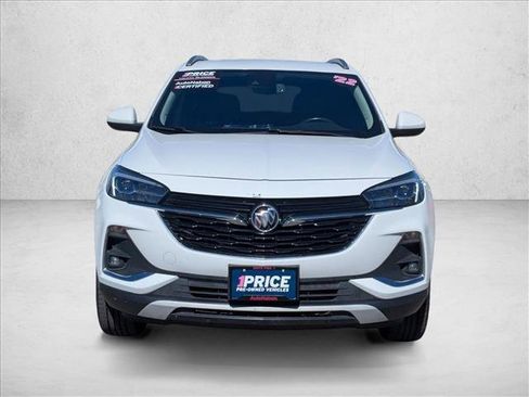 Used 2022 Buick Encore GX Essence w/ Safety Package II image 2