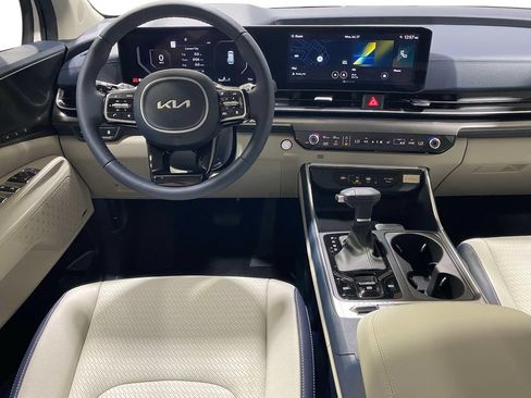 New 2026 Kia Carnival SX Prestige FWD image 12