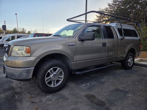 Used 2006 Ford F150 XLT image 1