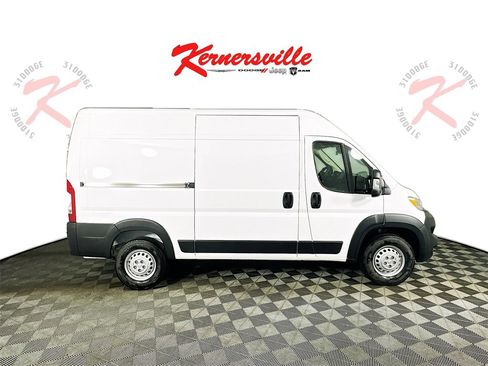 New 2026 RAM ProMaster 3500 w/ Cold Weather Group image 8