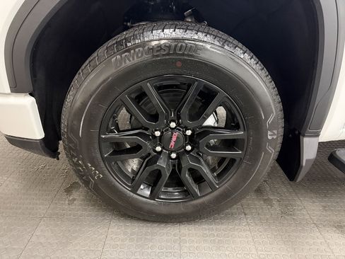 New 2026 GMC Sierra 1500 Elevation w/ Preferred Package image 10