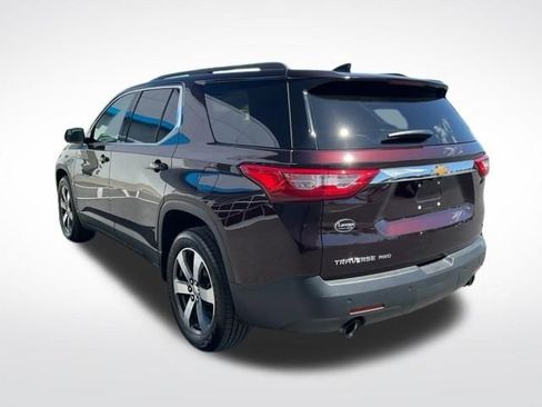 Used 2020 Chevrolet Traverse LT w/ LT Premium Package AWD/4WD image 15