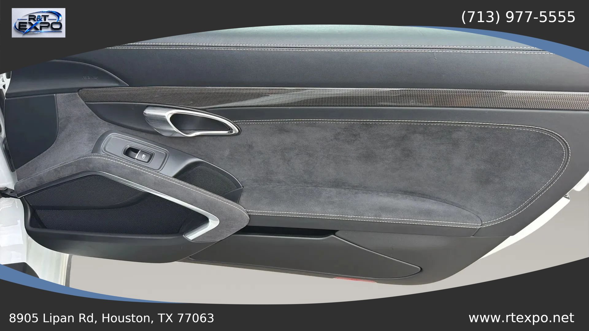 Used 2014 Porsche 911 GT3 w/ Carbon Interior Package RWD image 32