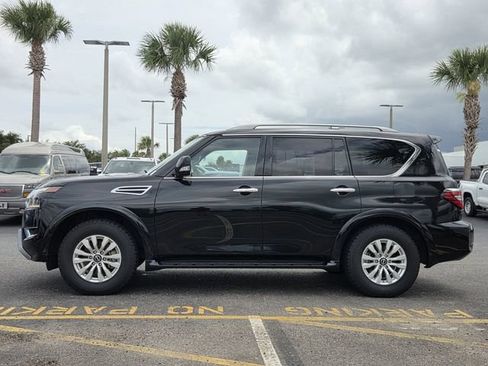 Used 2023 Nissan Armada SV RWD image 3