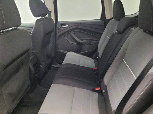 Used 2015 Ford Escape SE w/ Equipment Group 201A AWD/4WD image 18