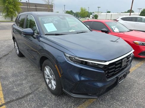Used 2025 Honda CR-V EX image 6