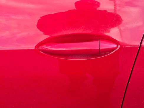 Used 2018 Chevrolet Cruze LS image 11