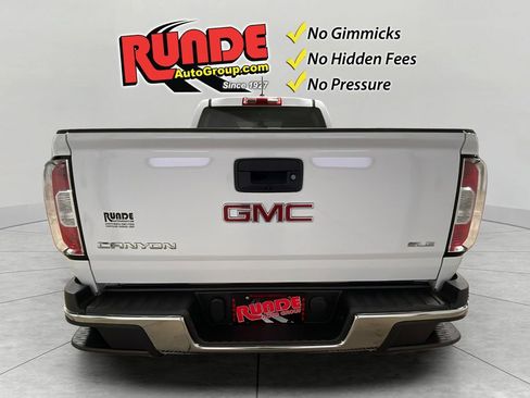 Used 2017 GMC Canyon SLE image 4