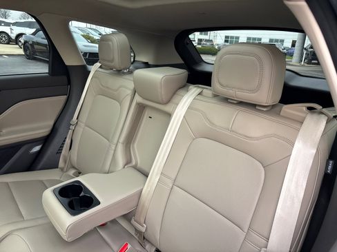 Certified 2024 Lincoln Corsair Premiere w/ Equipment Group 101A image 27