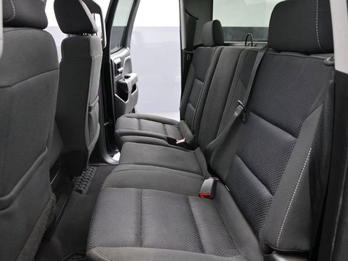 Used 2019 Chevrolet Silverado 1500 LT AWD/4WD image 17