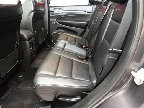 Used 2018 Jeep Grand Cherokee Summit image 4